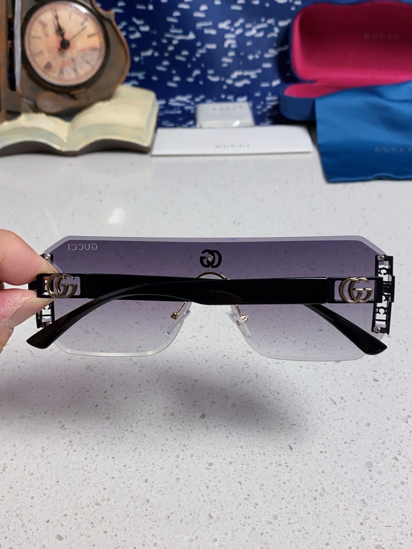 GUCCI 26S OVERSIZED SOLID FRAME IN ACETATE 420474