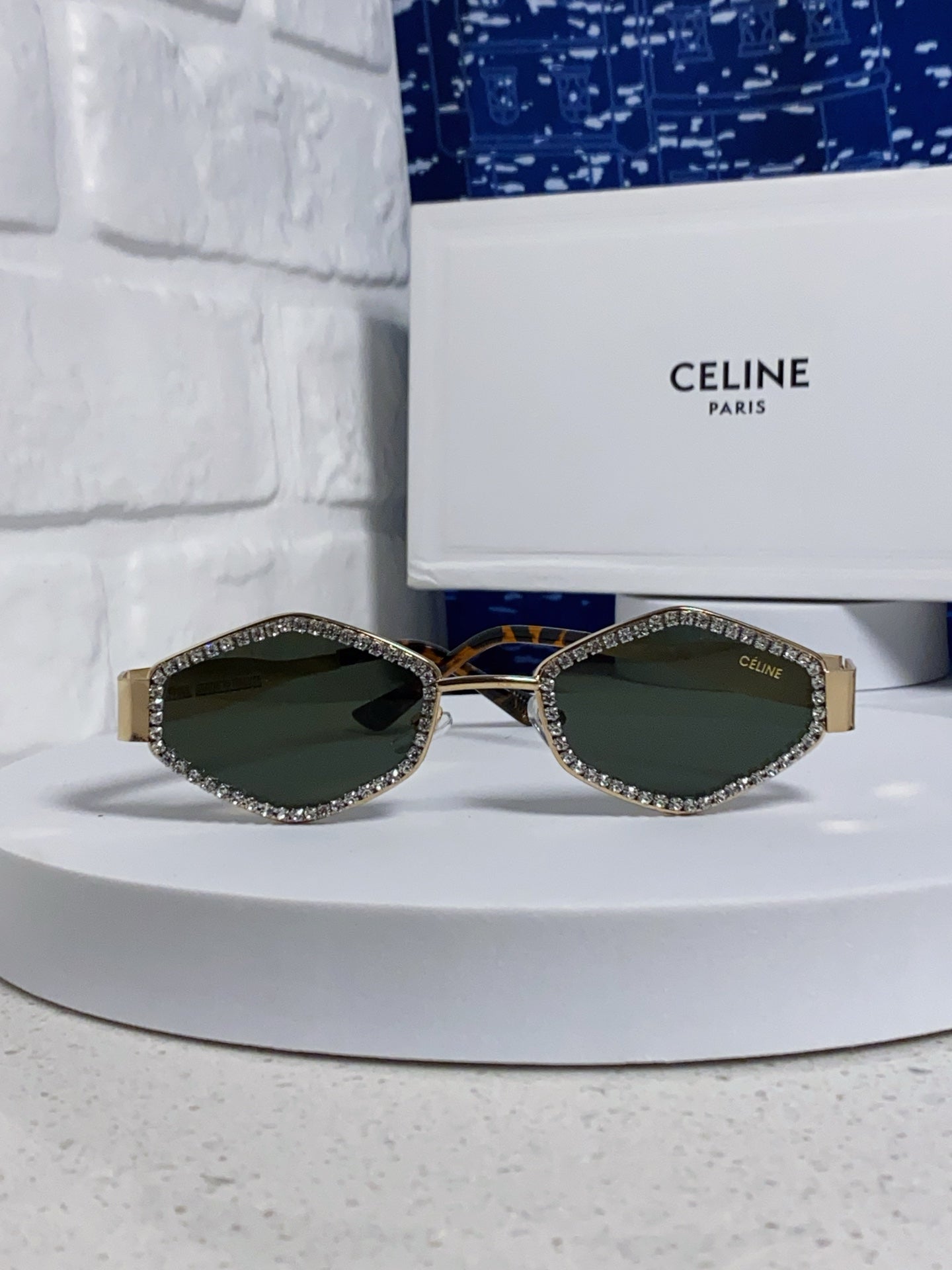 CELINE 26S OCTAGONAL FRAME IN METAL 430935