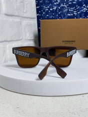 BURBERRY 26S SQUARE FRAME IN ACETATE 404736