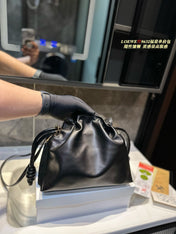 MEDIUM FLAMENCO PURSE 29 IN BLACK NAPPA LAMBSKIN