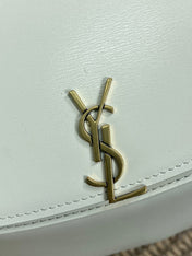 VOLTAIRE TOP HANDLE IN BOX 21 IN WHITE CALFSKIN GOLD HARDWARE