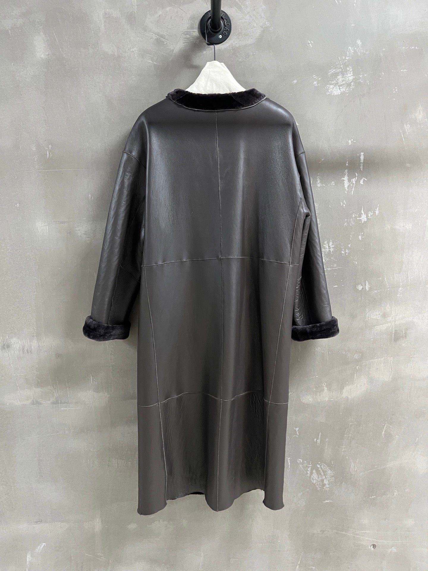 MIUMIU LEATHER JACKET STYLE 546