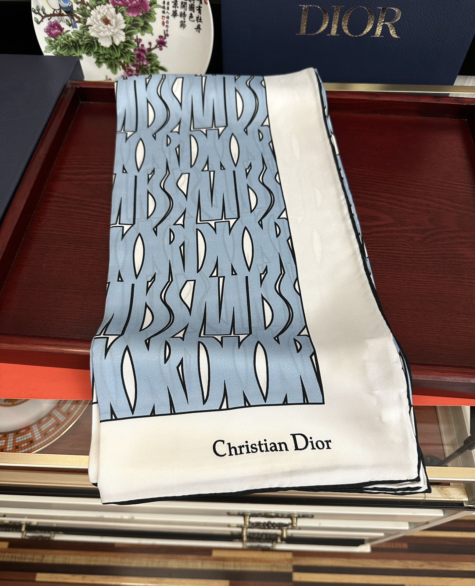 DIOR 26S SCARF 90CM IN SILK 307333