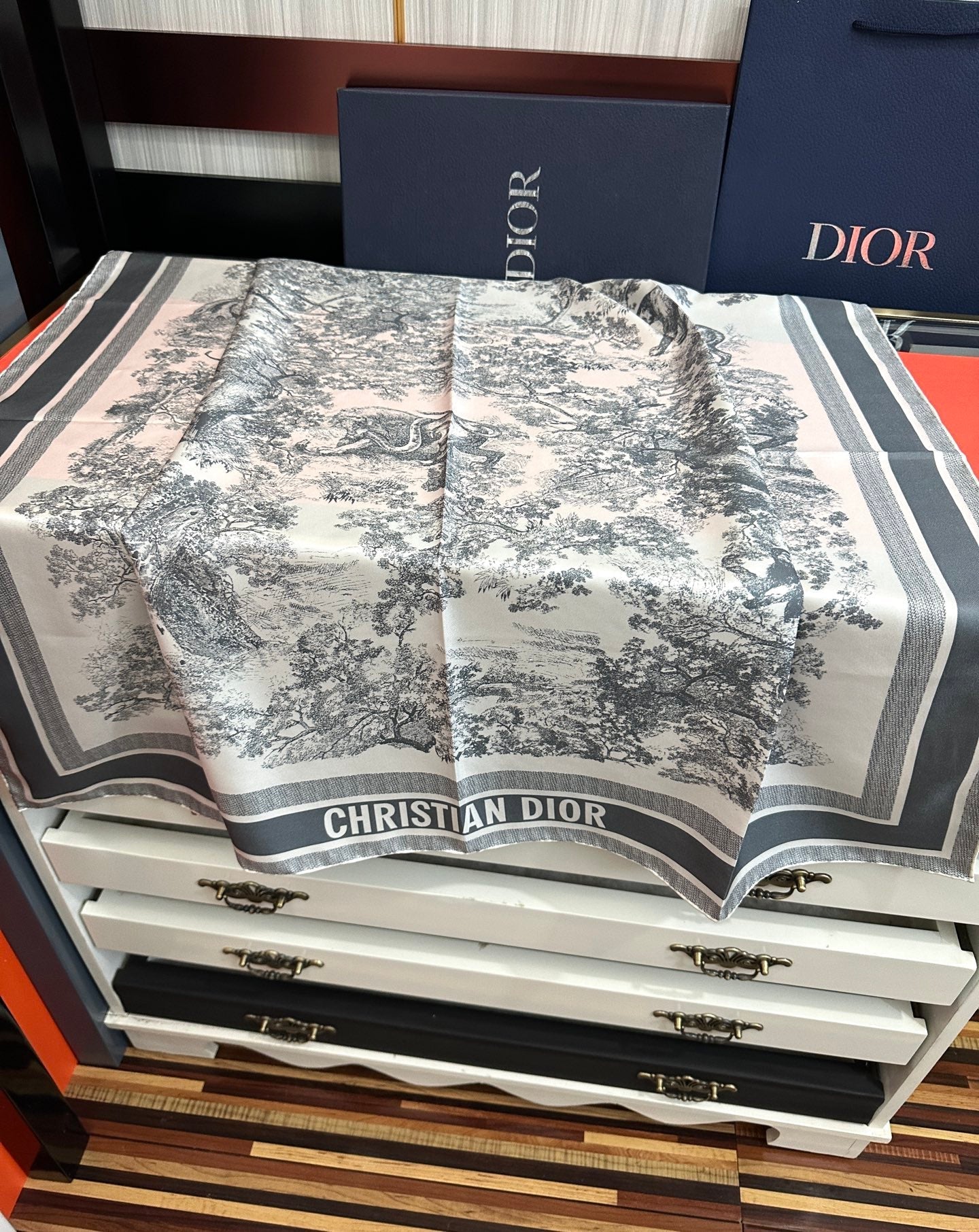 DIOR 26S SCARF 90CM IN SILK 313454