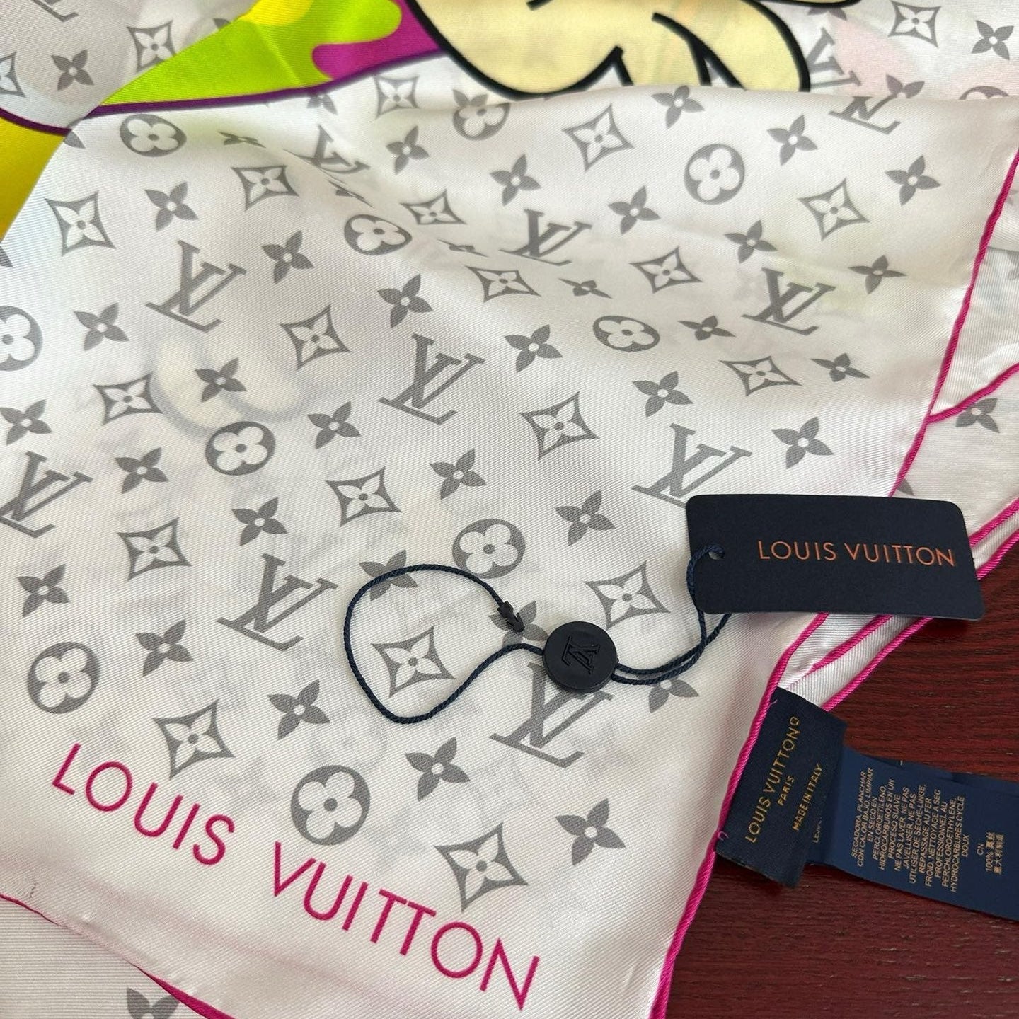 LV 26S SCARF 90 IN SILK 286227