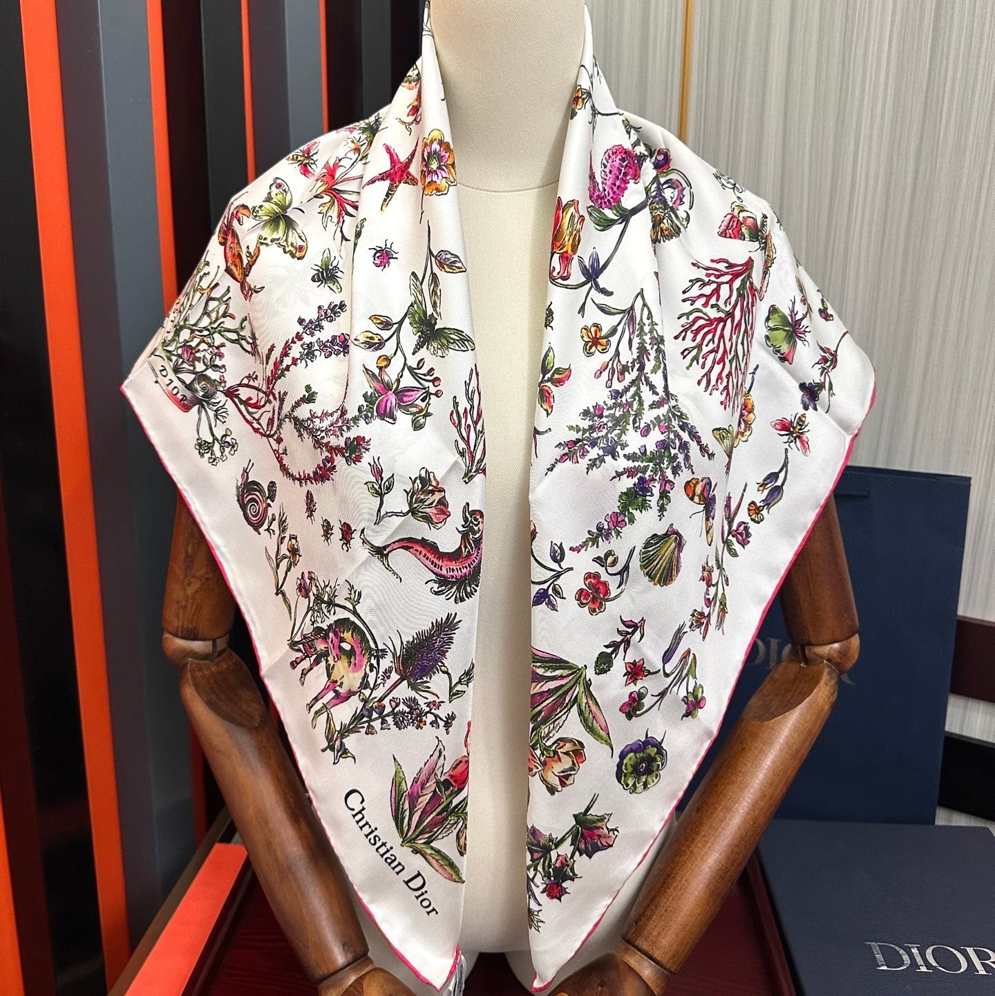 DIOR 26S SCARF 90CM IN SILK 312028