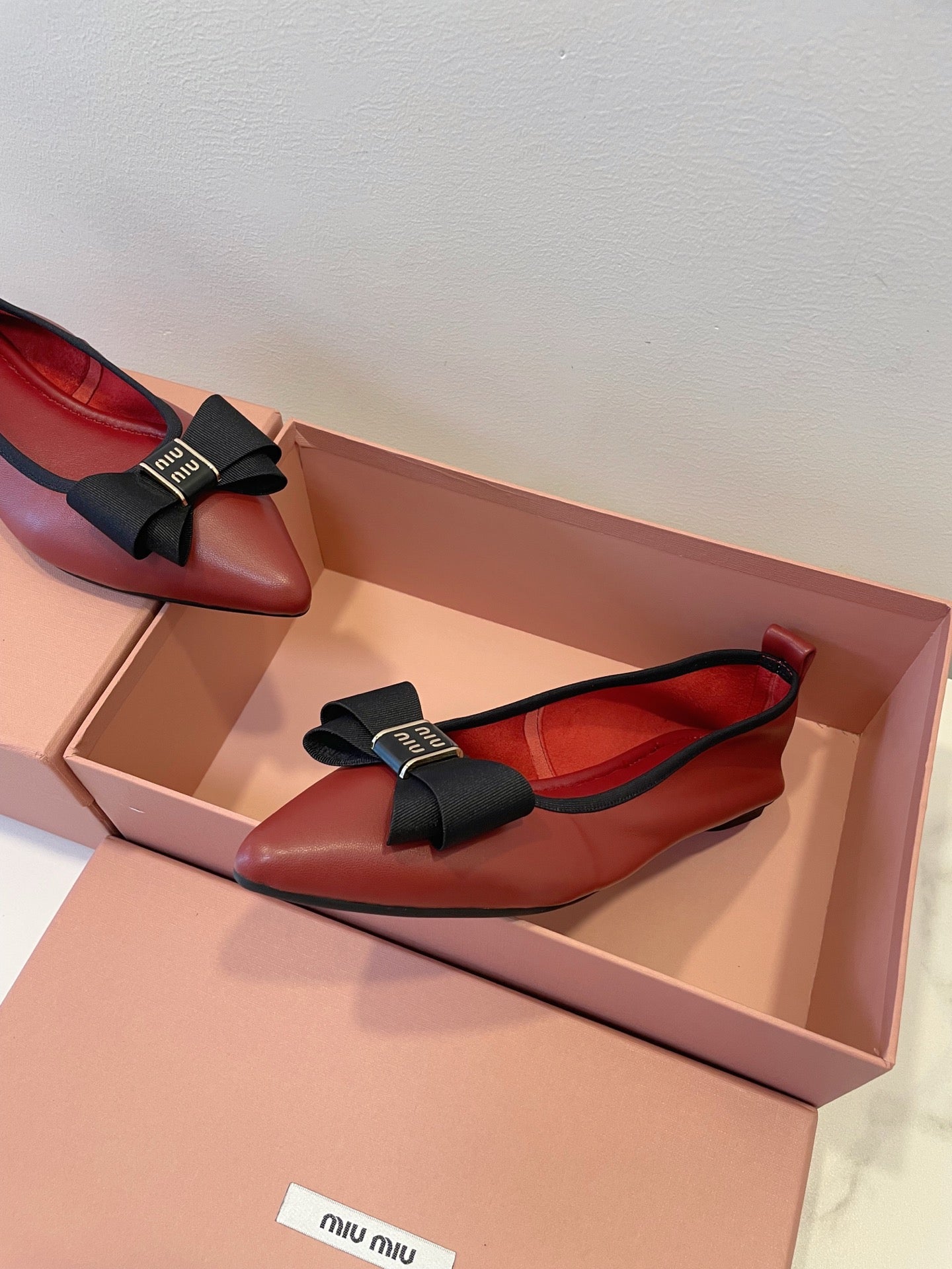 MIUMIU 26S BALLET FLATS IN DARK RED CALFSKIN WITH BOW