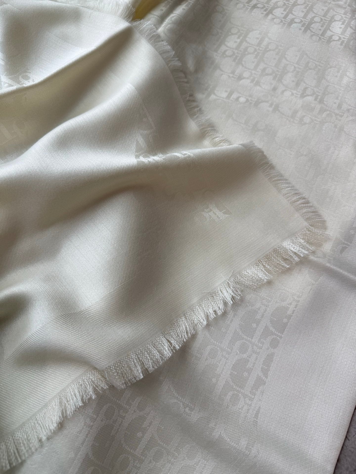 DIOR 26S SCARF 120 IN CASHMERE AND SILK 427392