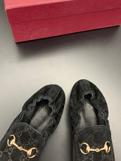 GUCCI 26S LOAFERS IN BLACK SUEDE