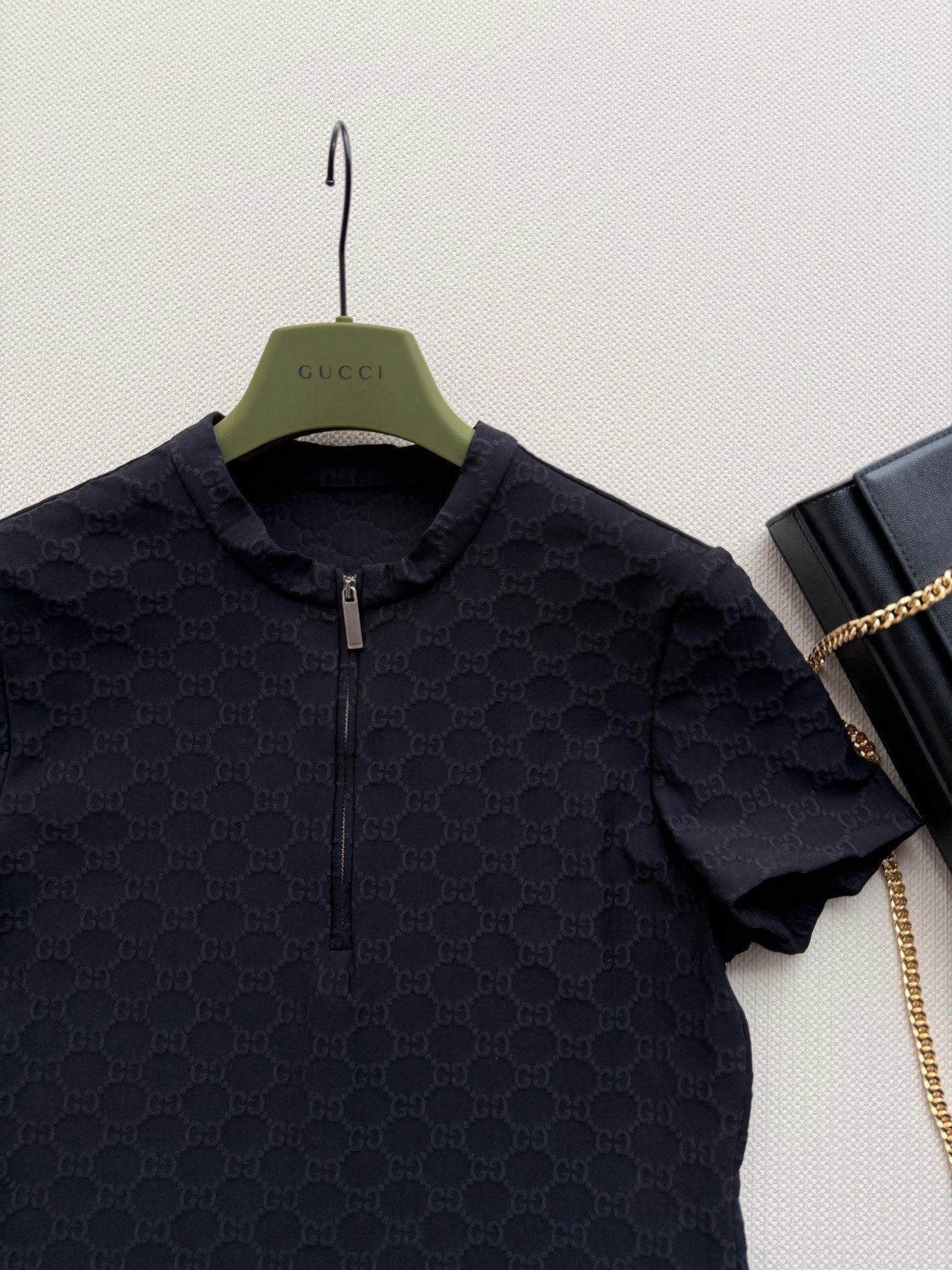 GUCCI 26S SHORT-SLEEVE KNIT T-SHIRT 473