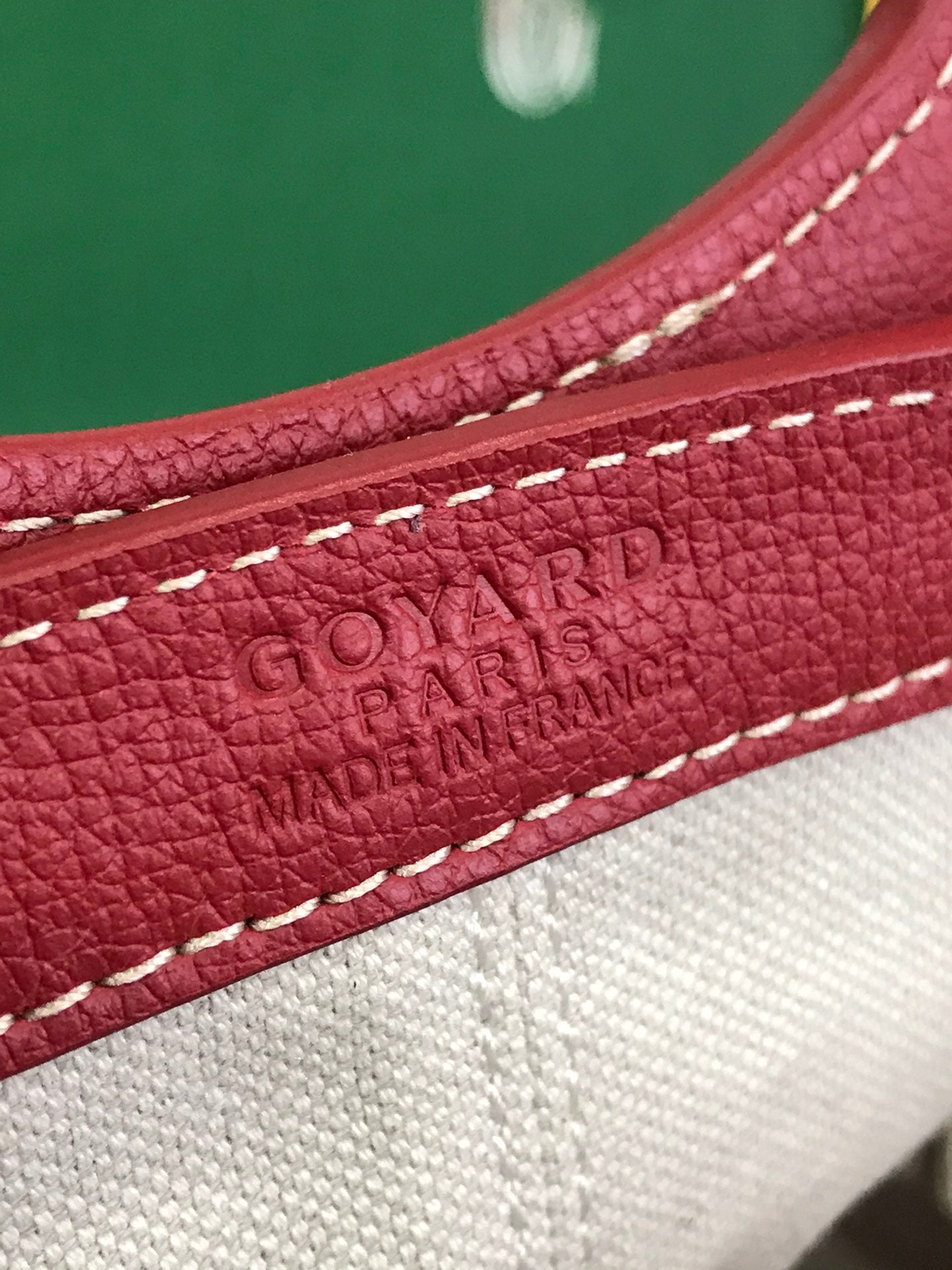 GOYA 26S BELUGA MINI BAG 23MM IN DARK RED GOYARDINE CANVAS AND CALFSKIN