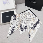 CHANEL 26S SCARF 90 IN SILK 311805