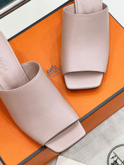 ICONIQUE 60 SANDAL IN BABY PINK CALFSKIN