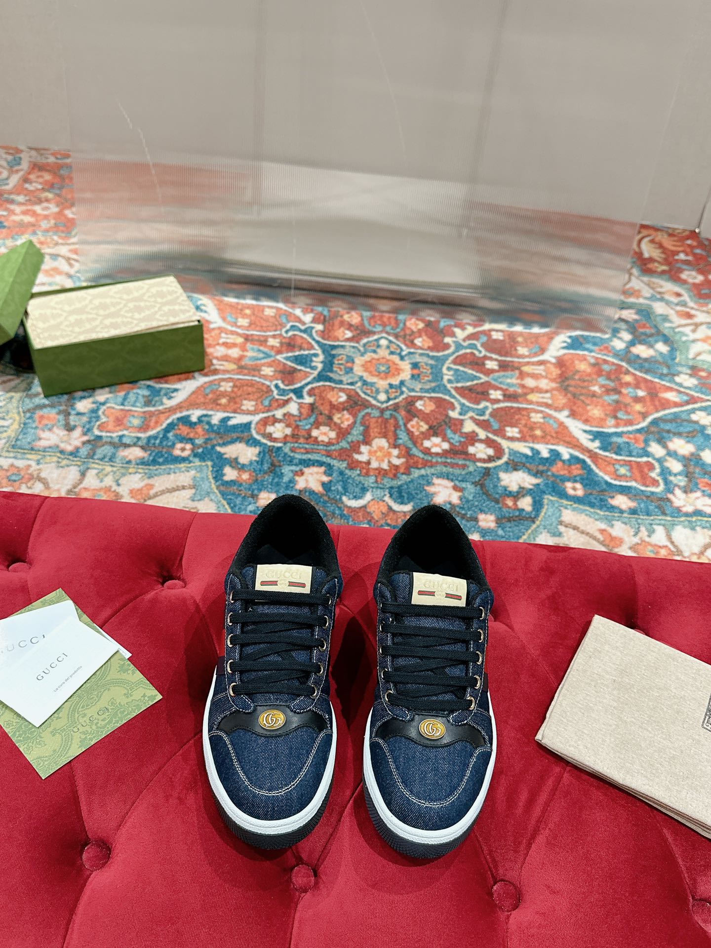 GUCCI 26S SCREENER SNEAKER IN DARK BLUE DENIM AND LEATHER