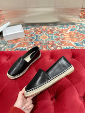 ESPADRILLES BLACK SHINY CALFSKIN EMBOSSED LOGO