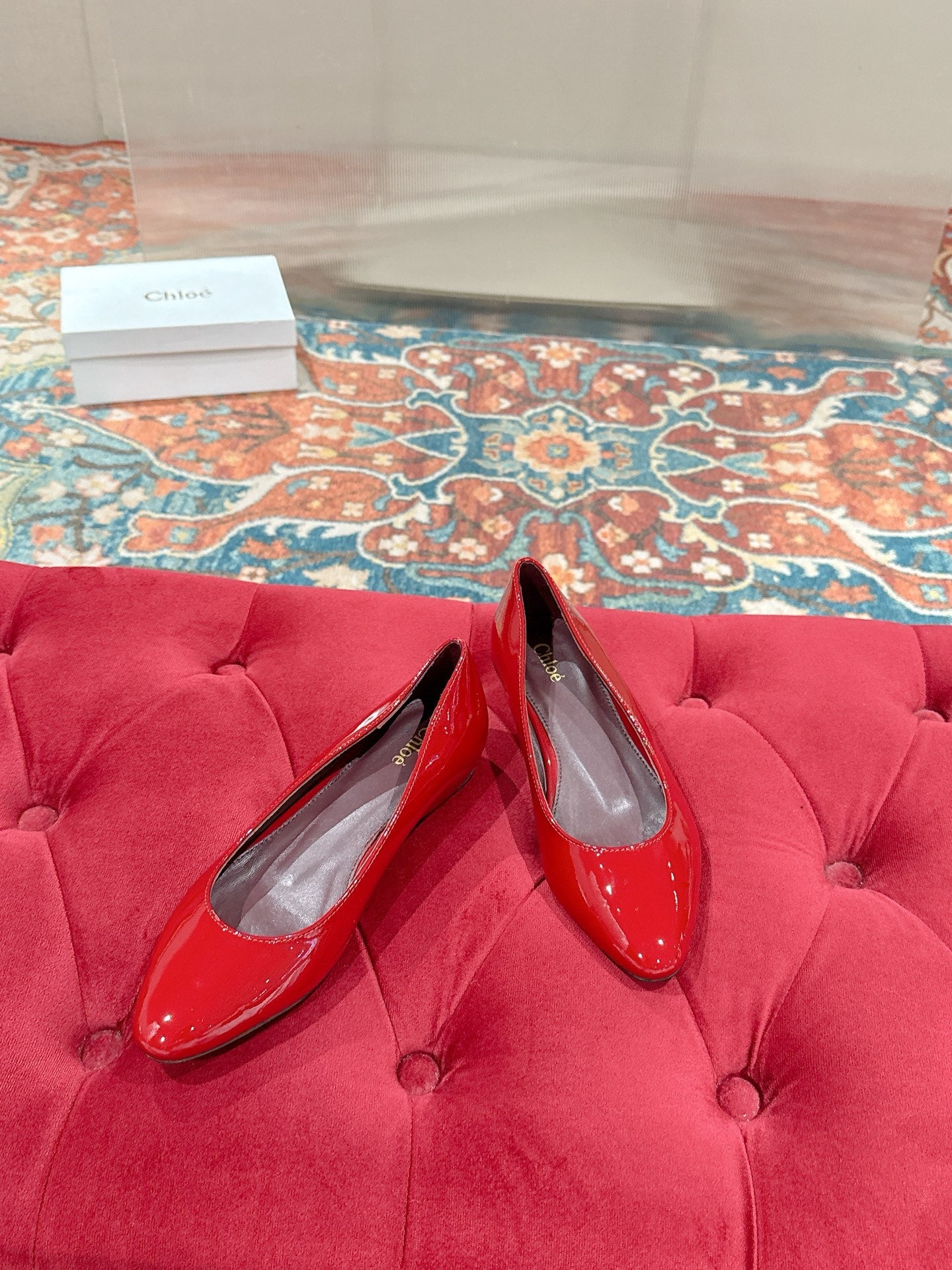 CHLOE 26S BALLET FLATS IN RED PATENT CALFSKIN