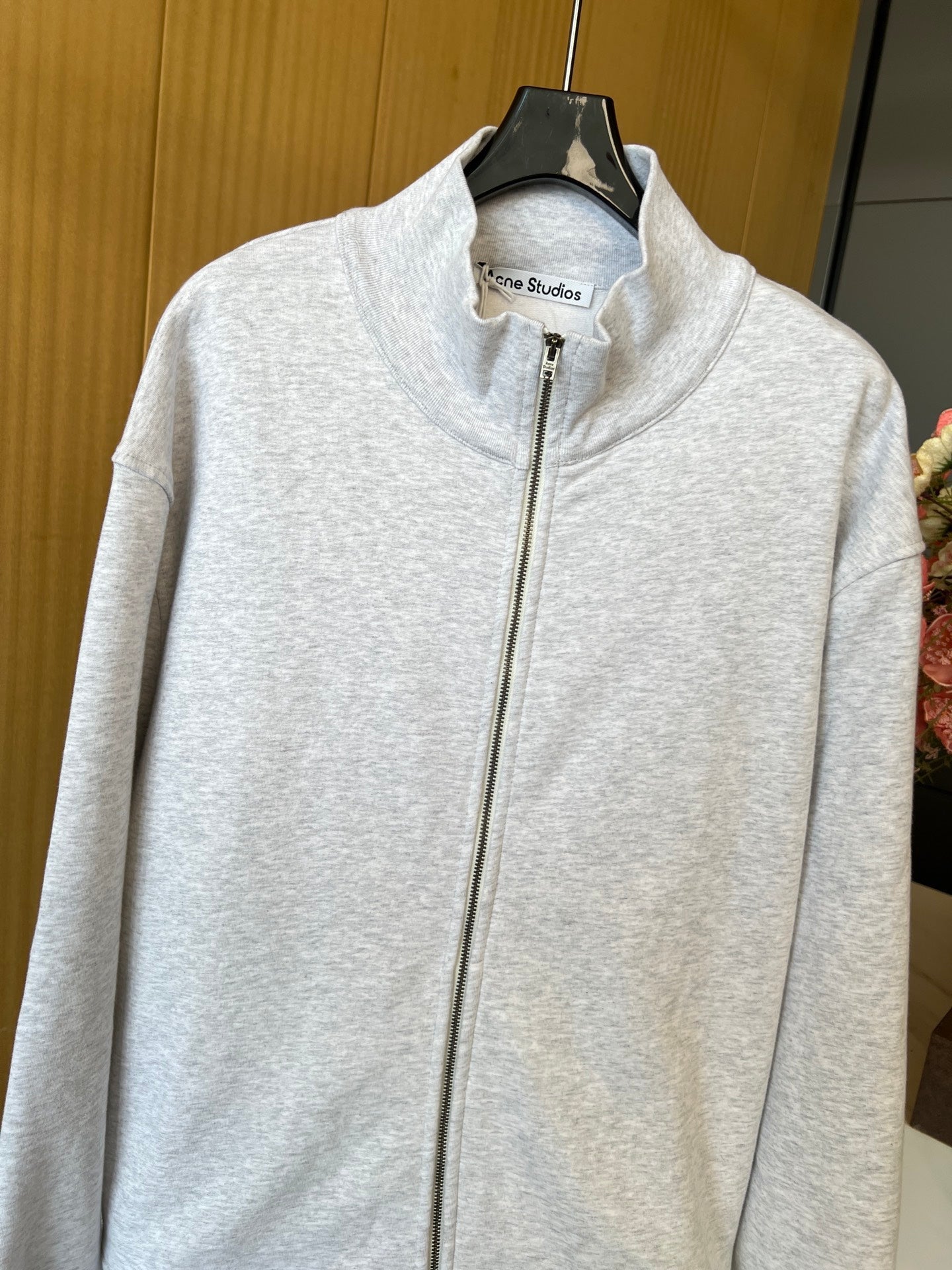 DIOR 25S EMBROIDERED SWEATSHIRT STYLE 221