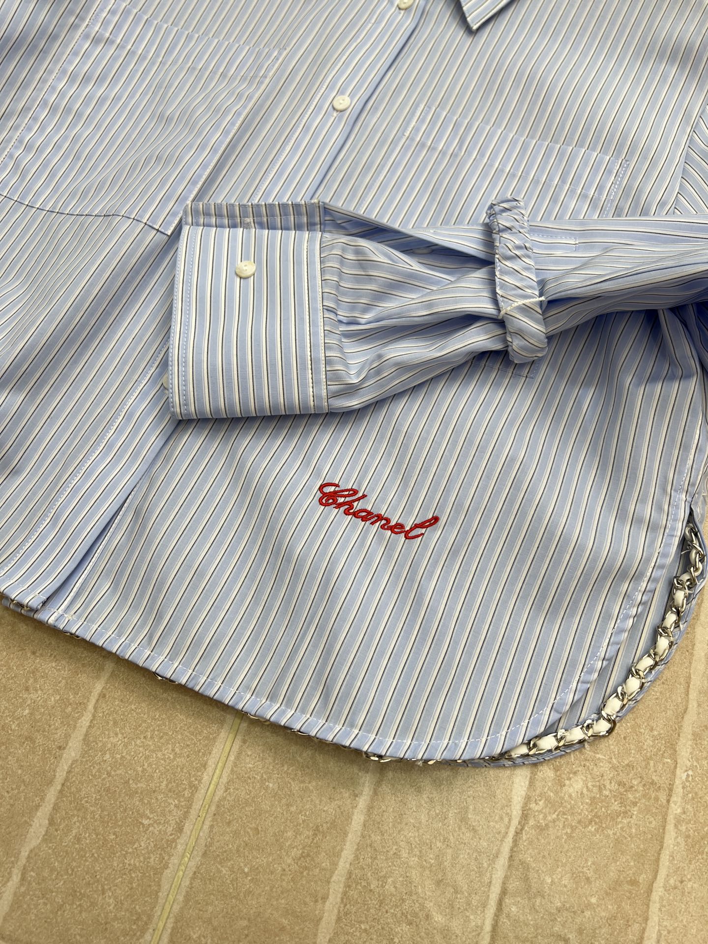 CHANEL 25S STRIPED-COLLAR SHIRT 620422