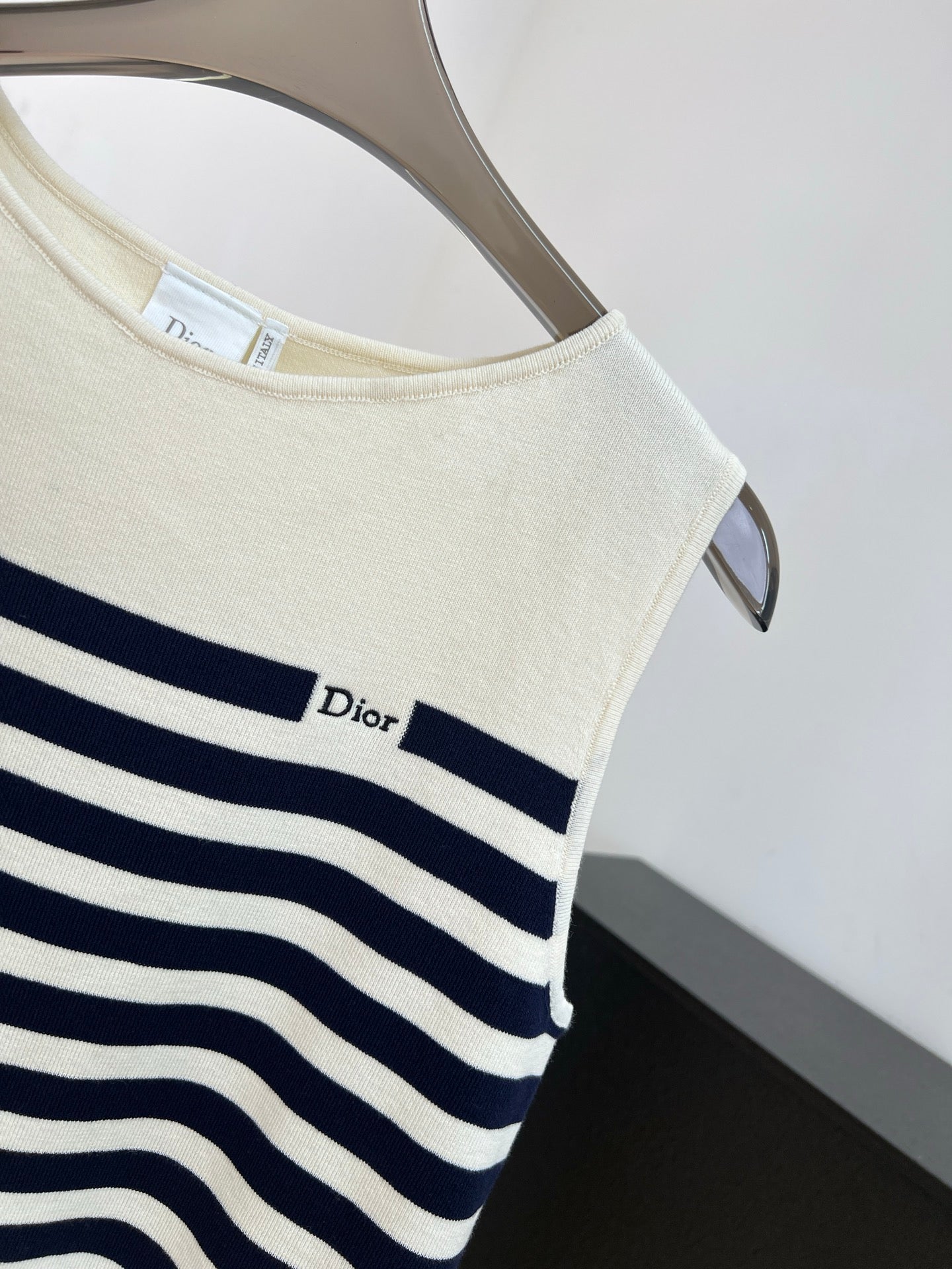 DIOR 26S KNIT SLEEVELESS TOP 1270