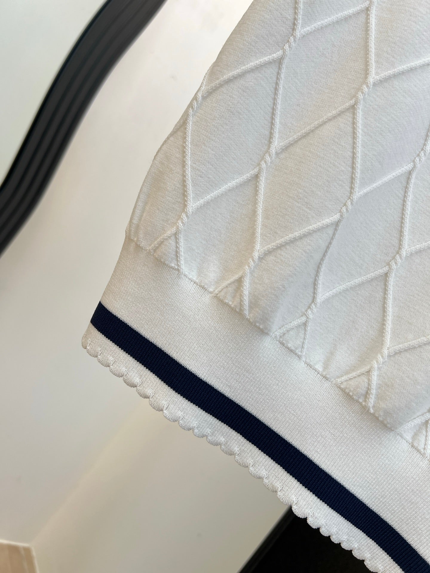 CHANEL 26S SLEEVELESS KNIT POLO TOP 1430