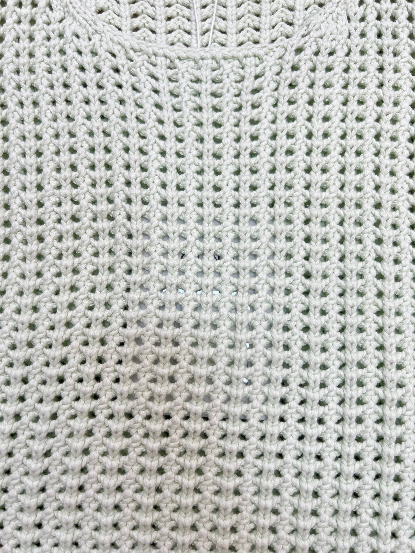 CHANEL 26S SLEEVELESS KNIT TOP 1496
