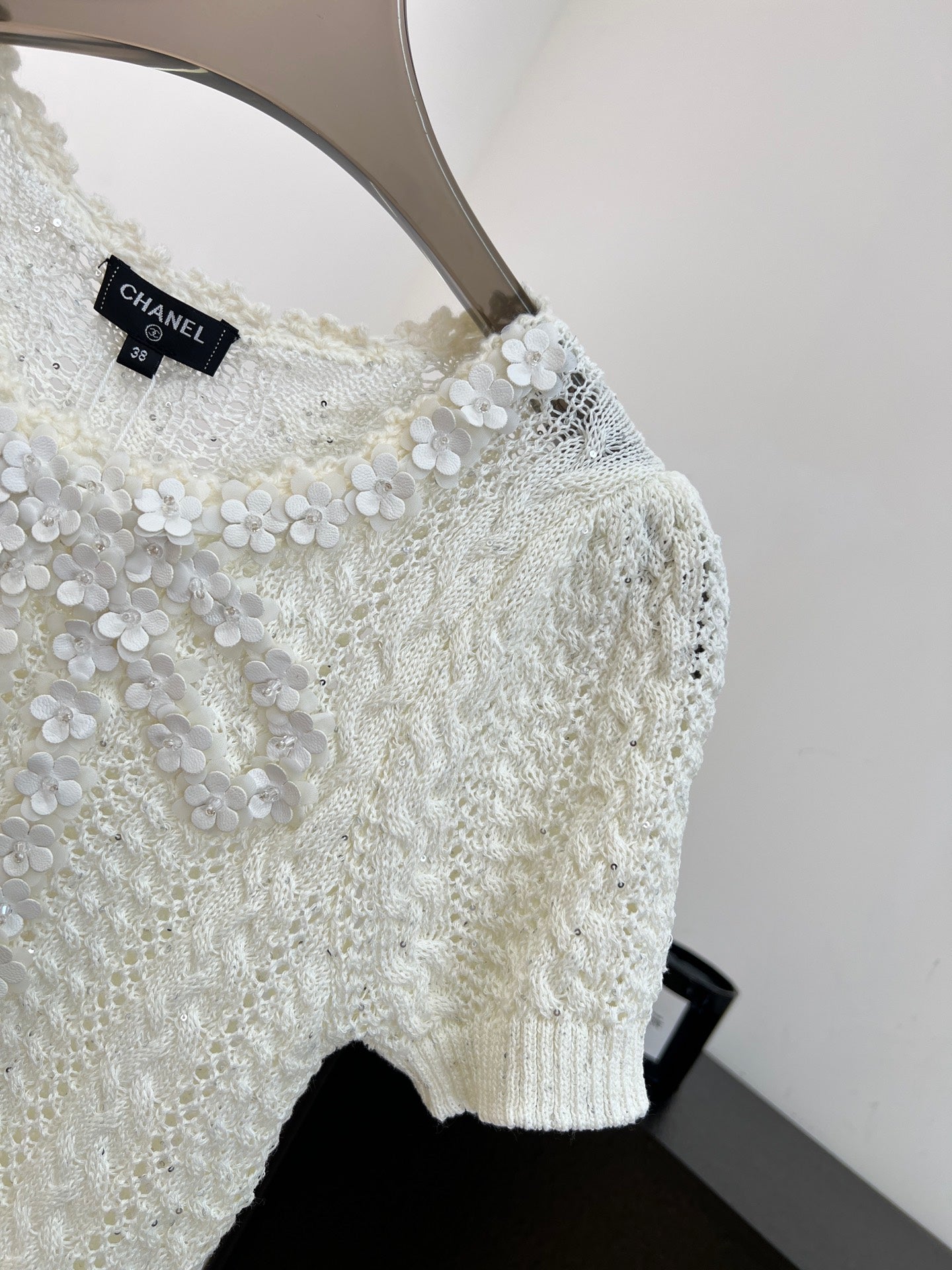 CHANEL 26S SHORT-SLEEVE KNIT T-SHIRT 1412