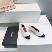 CHANEL 26S COLOR-BLOCK HIGH HEELS 45 MM IN WHITE LAMBSKIN
