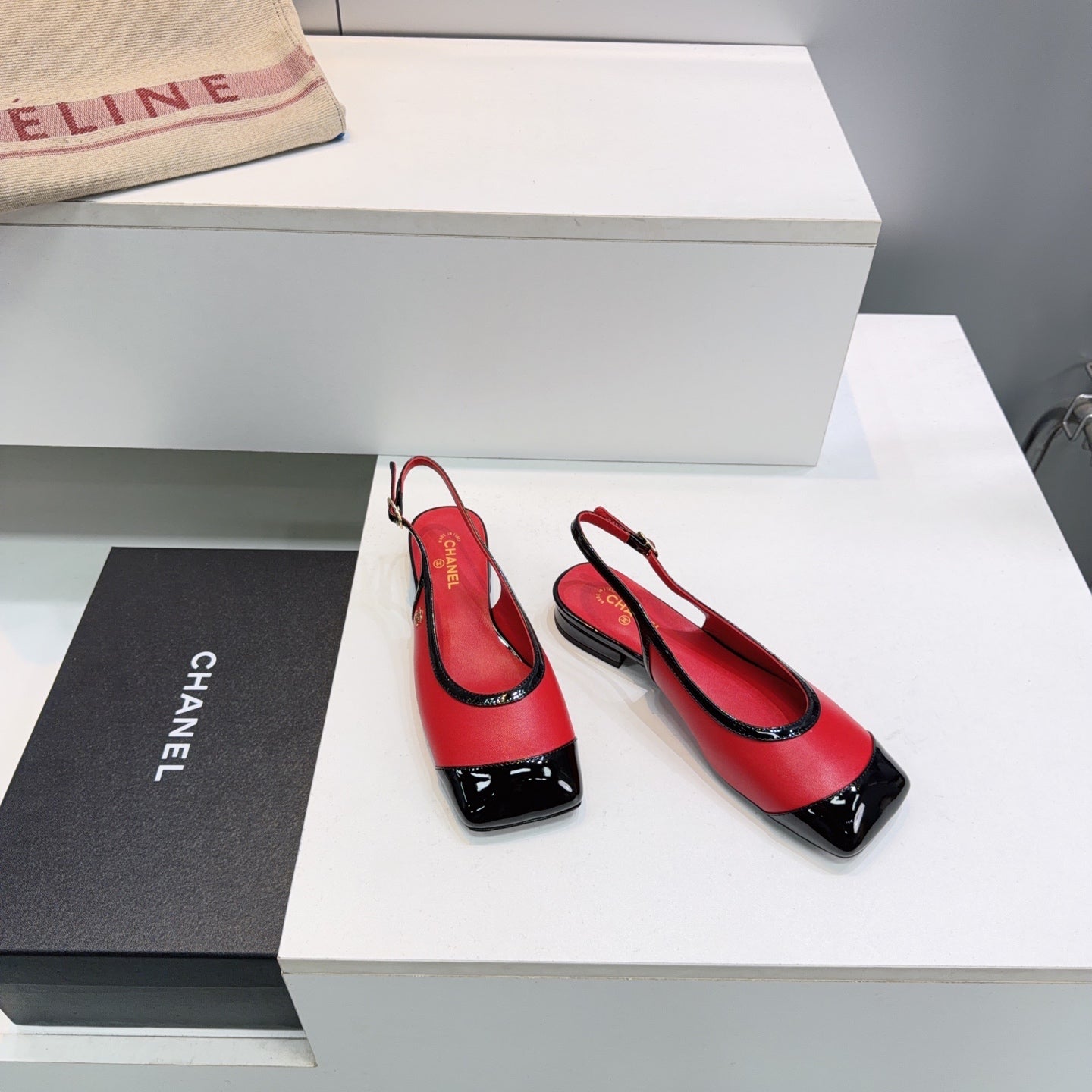 CHANEL 26S SLINGBACK PUMPS IN BLACK AND RED PATENT LAMBSKIN