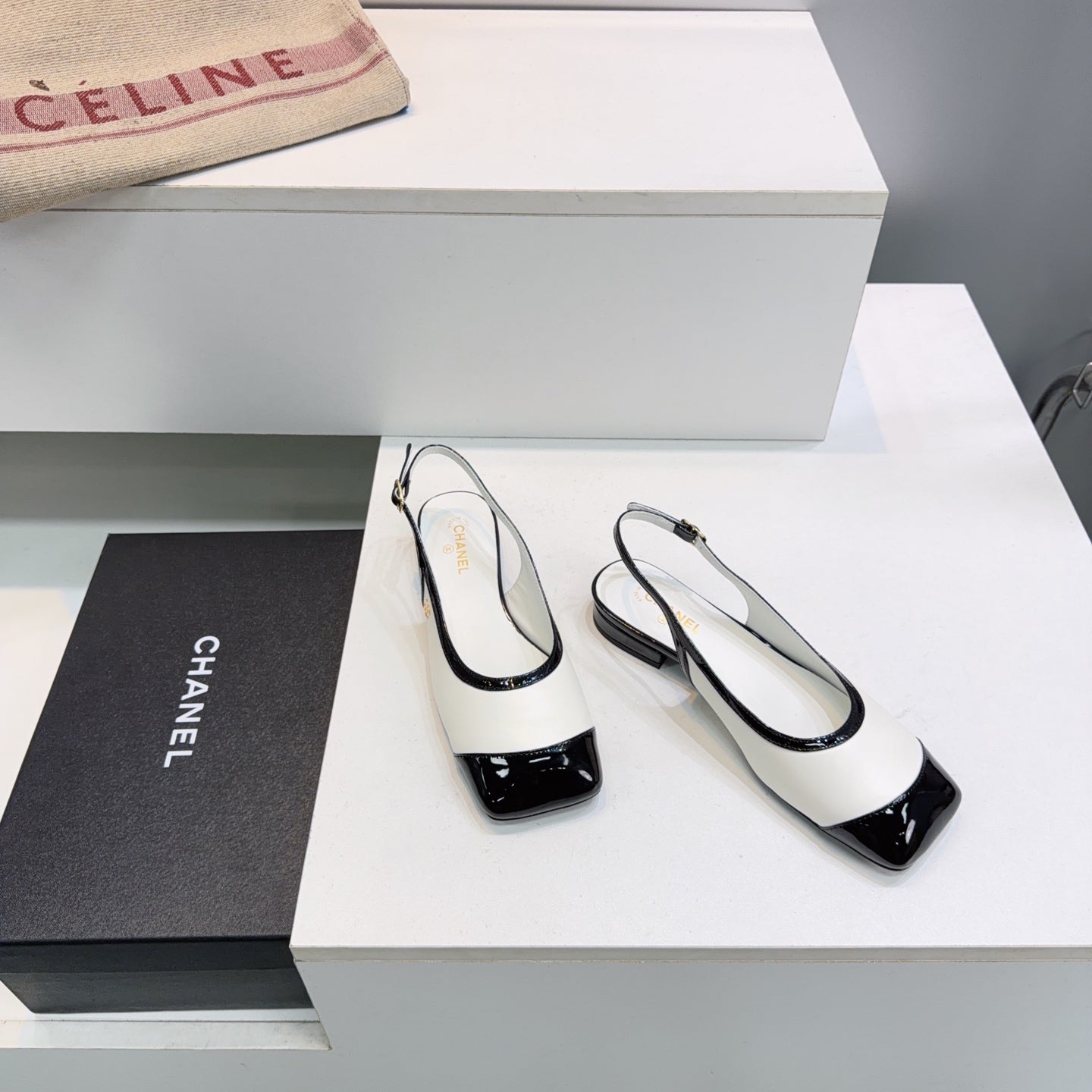 CHANEL 26S SLINGBACK PUMPS IN BLACK AND WHITE PATENT LAMBSKIN