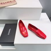 CHANEL 26S LOAFER FLATS IN DARK RED PATENT LAMBSKIN