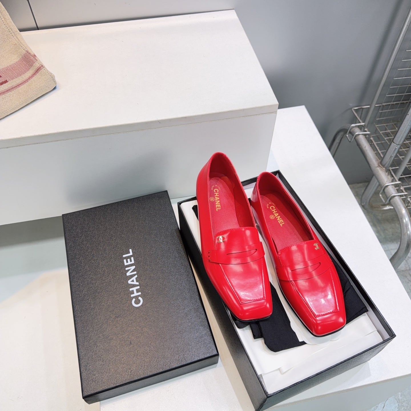CHANEL 26S LOAFER FLATS IN DARK RED PATENT LAMBSKIN