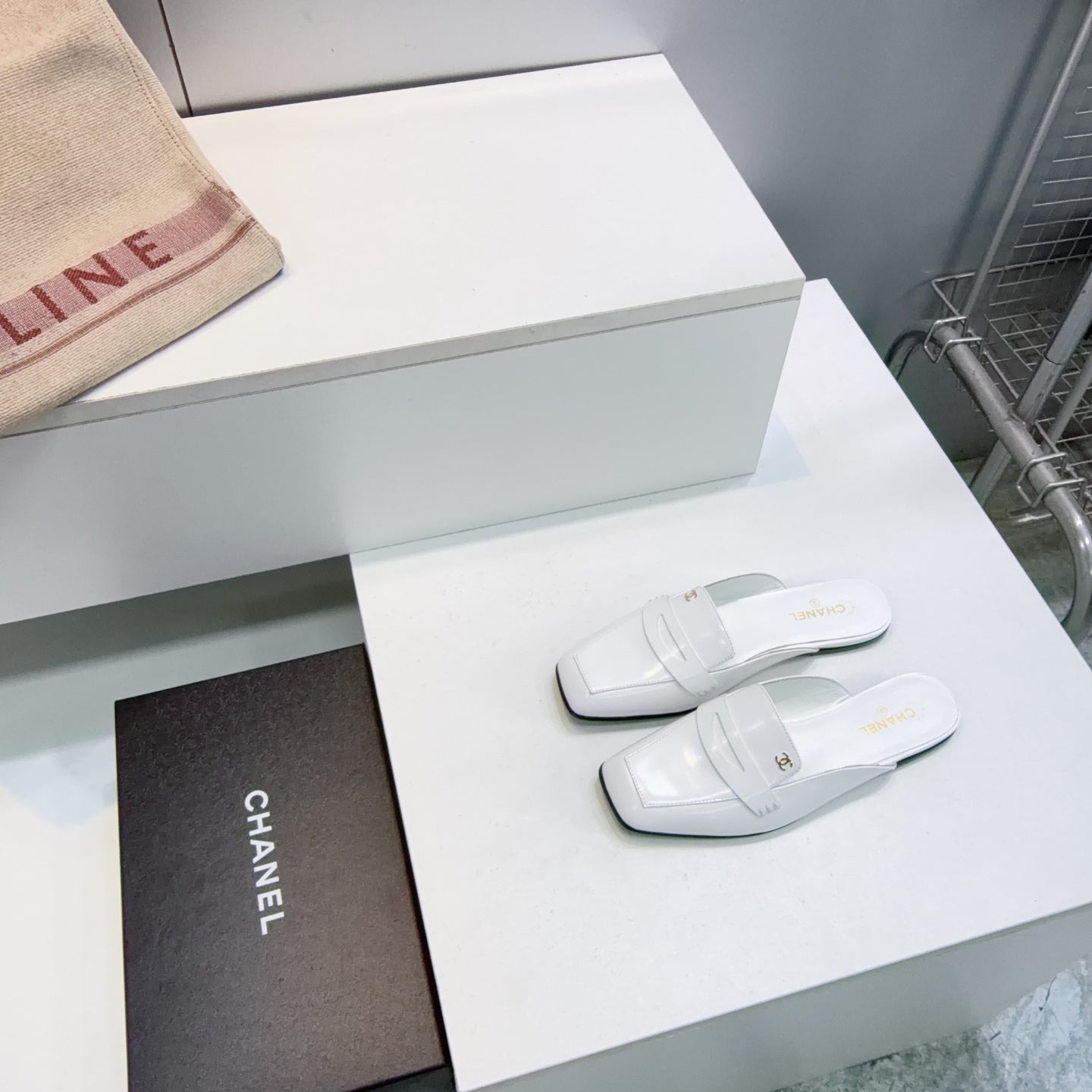 CHANEL 26S LOAFER MULES IN WHITE SHINY LAMBSKIN