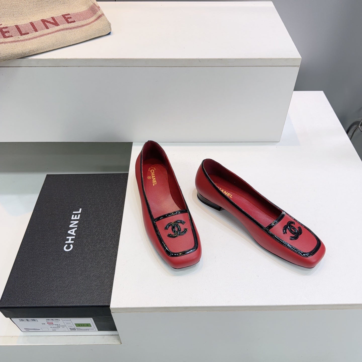 CHANEL 26S SQUARE TOE FLATS IN RED CALFSKIN WITH BLACK PATENT
