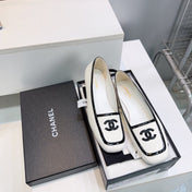 CHANEL 26S SQUARE TOE FLATS IN WHITE CALFSKIN WITH BLACK PATENT