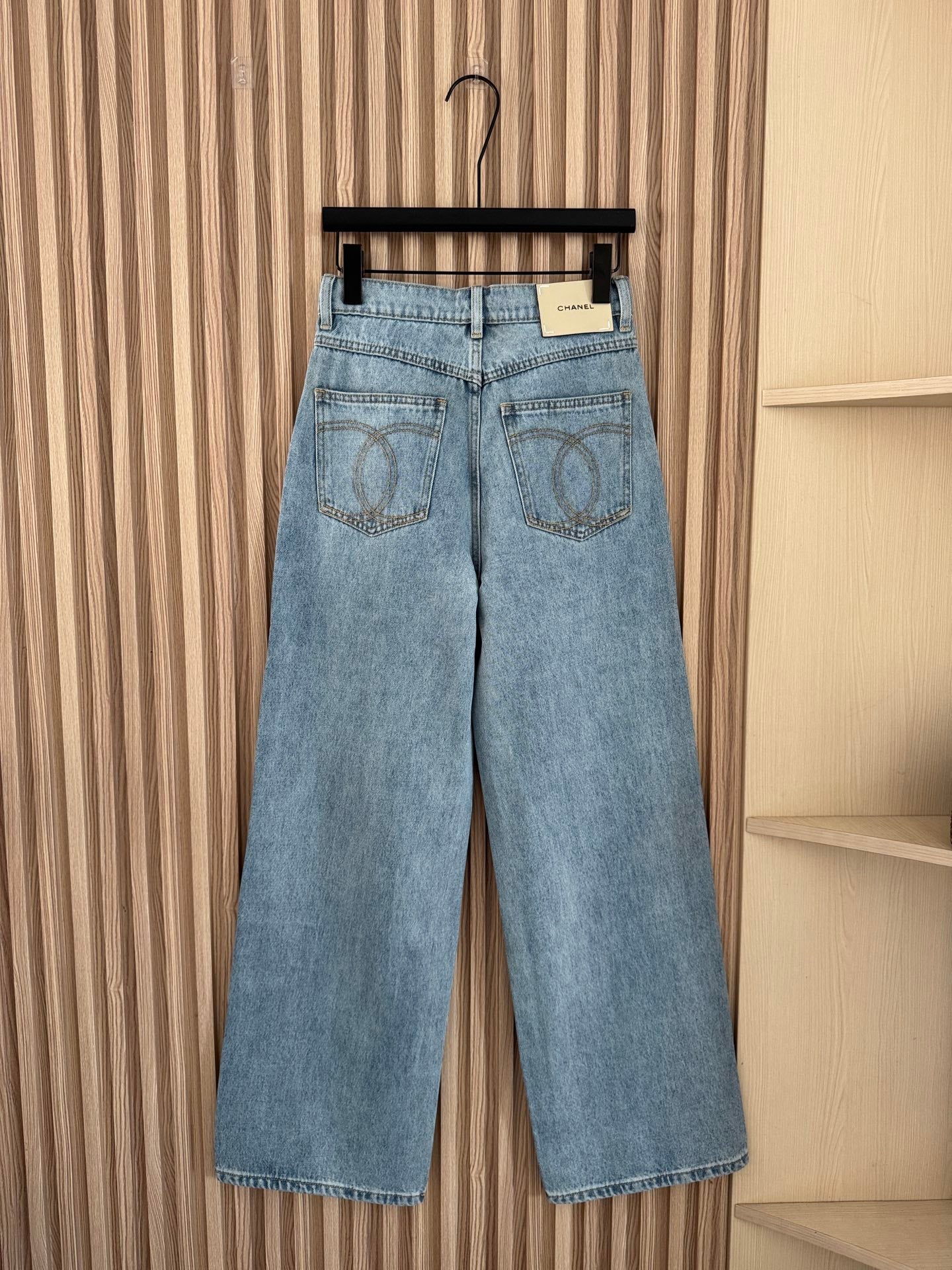 CHANEL 26S STRAIGHT-LEG JEANS 1393