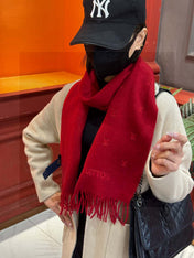 LV SCARF 180 CM IN CASHMERE 730574
