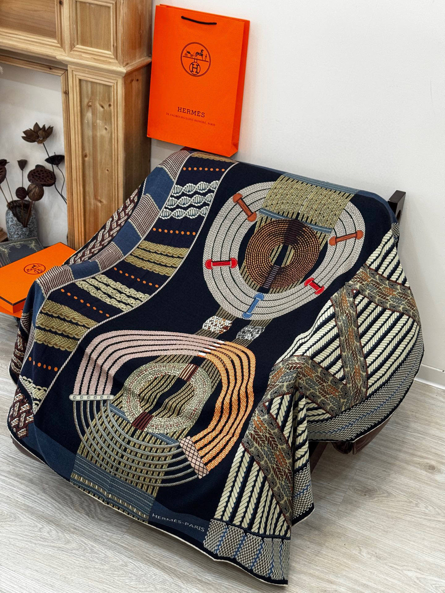 HERMES 25S SCARF 140 IN SILK 854807