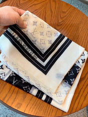 LV 26S SCARF 200 IN CASHMERE AND SILK 316730