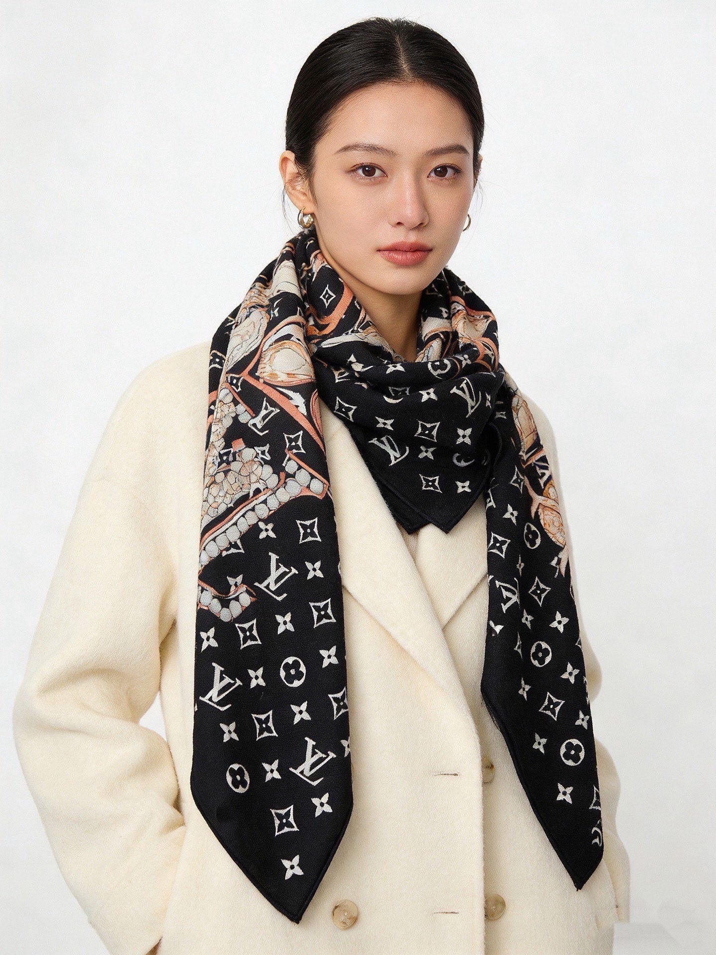 LV 26S SCARF 135 IN CASHMERE AND SILK 319847