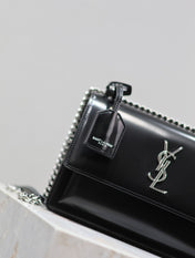 YSL 25S SUNSET MEDIUM 22 IN BLACK SHINY CALFSKIN SILVER HARDWRE