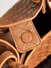 BV Small Parachute 21 Tan Lambskin Ghw