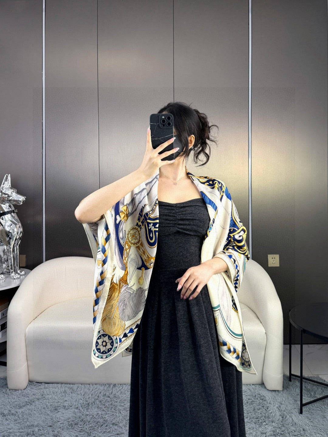 HERMES 26S PRINTED SQUARE SCARF 135 IN CASHMERE AND SILK 309424