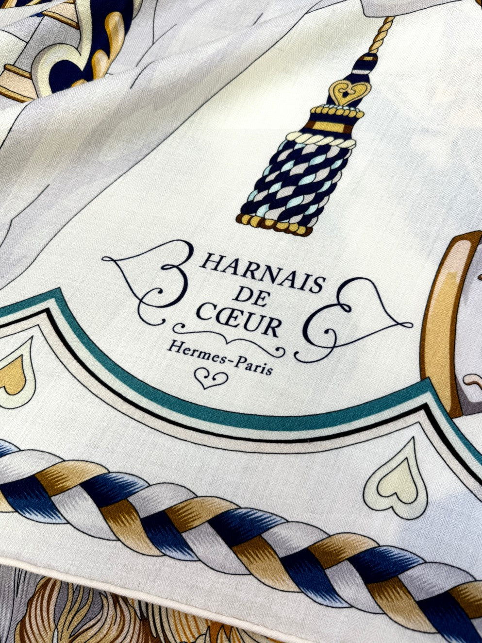 HERMES 26S PRINTED SQUARE SCARF 135 IN CASHMERE AND SILK 309424