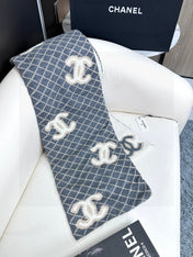 CHANEL 25S SCARF 185 IN CASHMERE 721524