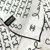 CHANEL 25S SCARF 90 IN SILK 732138