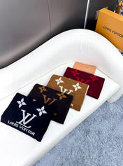 LV SCARF 180 CM IN CASHMERE 700778