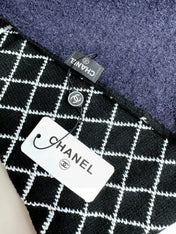CHANEL 25S SCARF 185 IN CASHMERE 721526