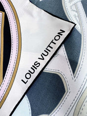 LV SCARF 90 CM IN SILK 720000