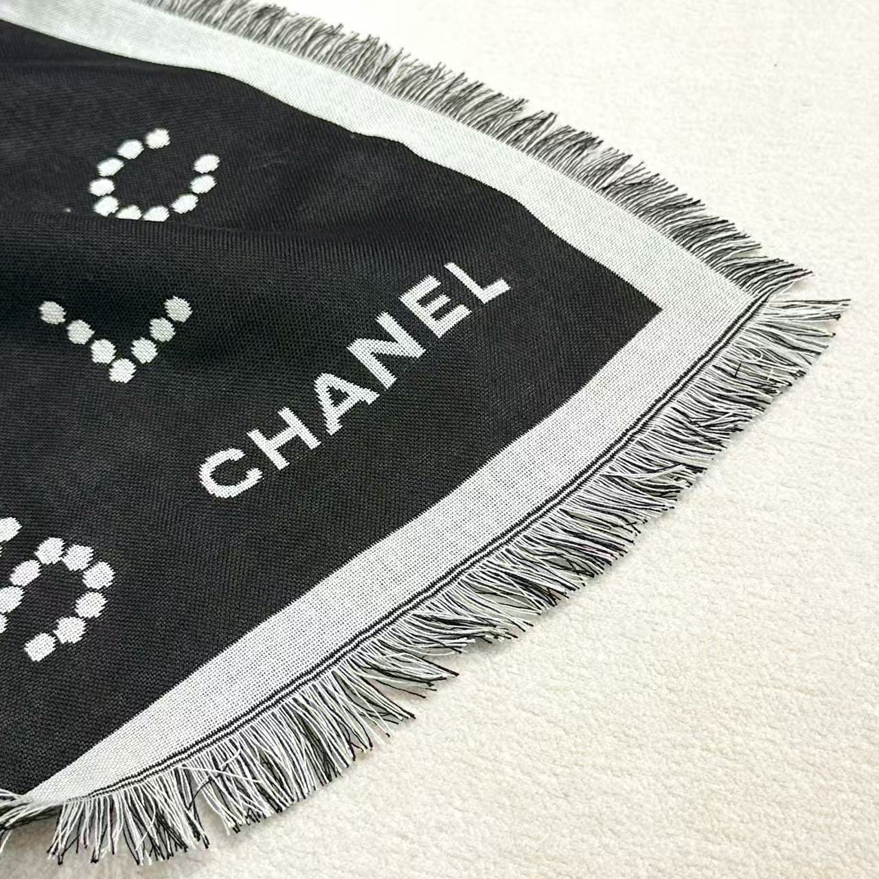 CHANEL 26S SCARF 140 IN WOOL AND SILK 311816