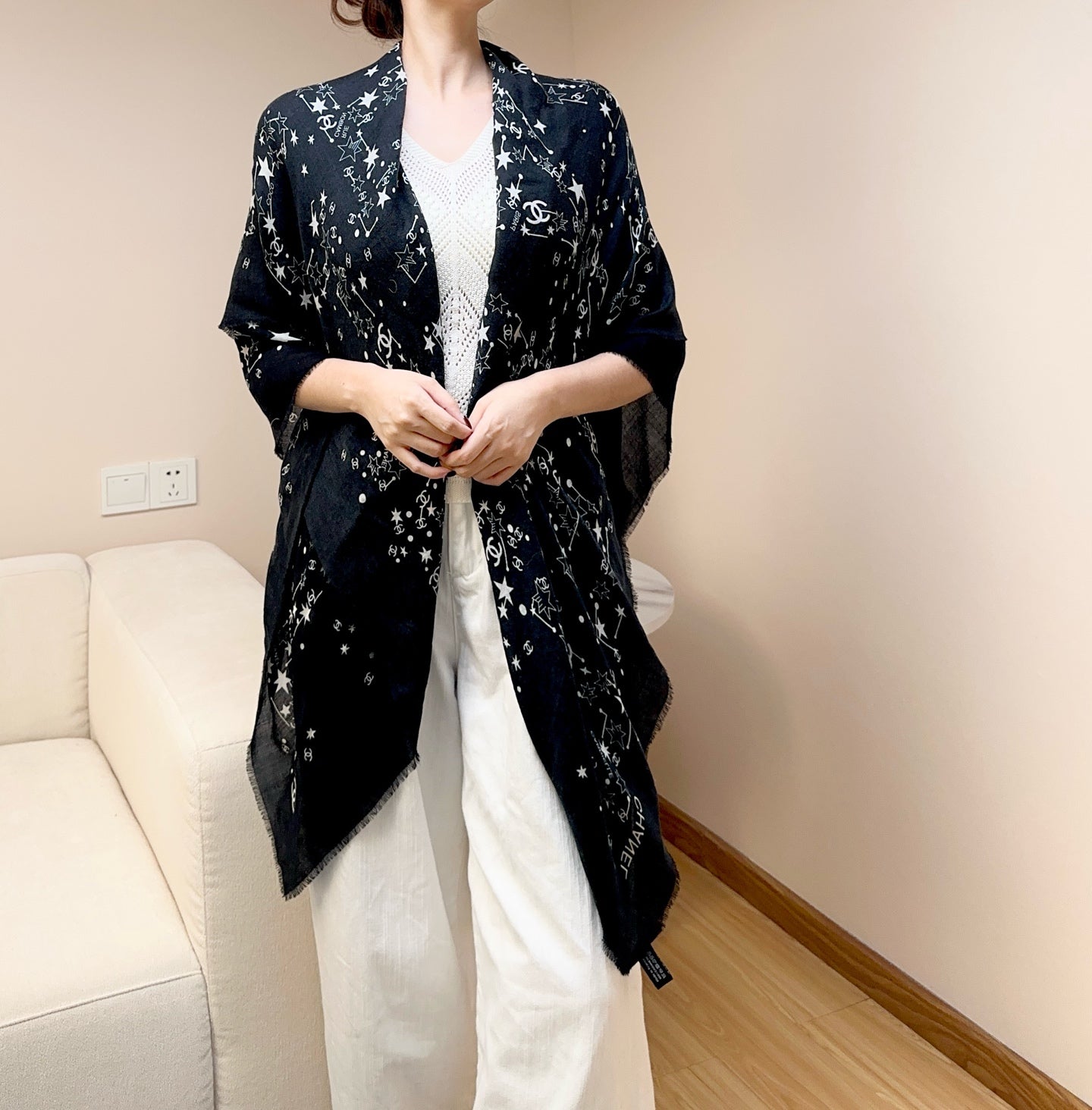 CHANEL 26S SCARF 140 IN SILK 309774